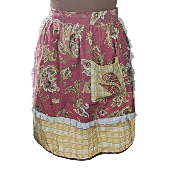 Long Apron - Paisley : Black